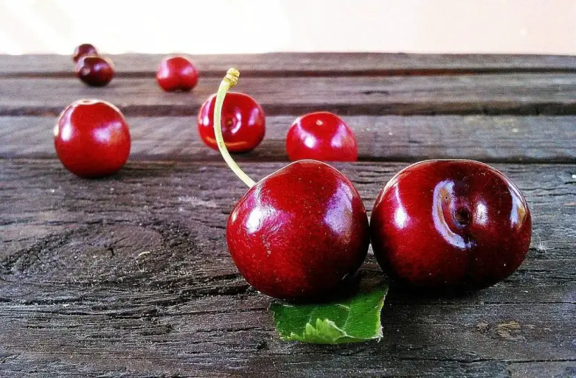 \"Cherries